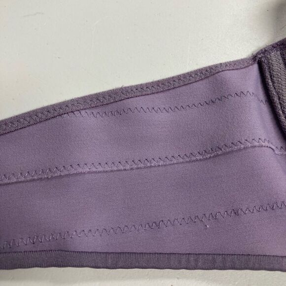 DNKY purple bra, size 36C, padded, underwire - Picture 7 of 14